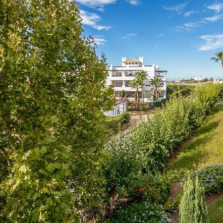 2 Bedroom Lovely In Estepona