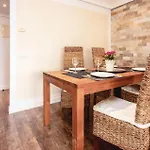 Front In Apartment *