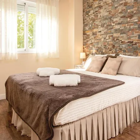 2 Bedroom Lovely In Lägenhet Estepona